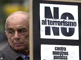 911day Photographs - MisterShortcut Approach - Photo Forty-Six